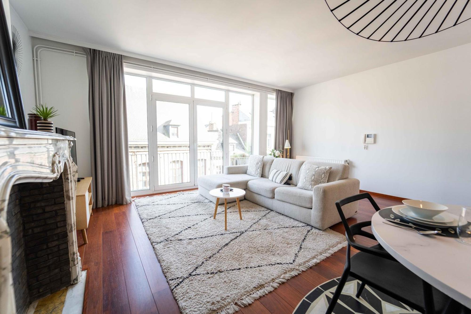 Апартаменты Luxury Apart' Mons City Center With Terrace Экстерьер фото